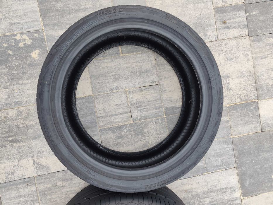 Opony Mercedes W205 225 i 245 / 40 R18