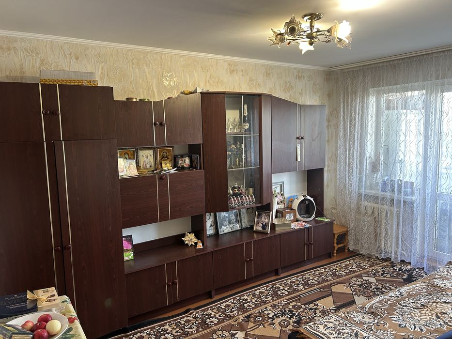 Продам 3 х кімнатну квартиру по вулиці Київській 5/5 панель