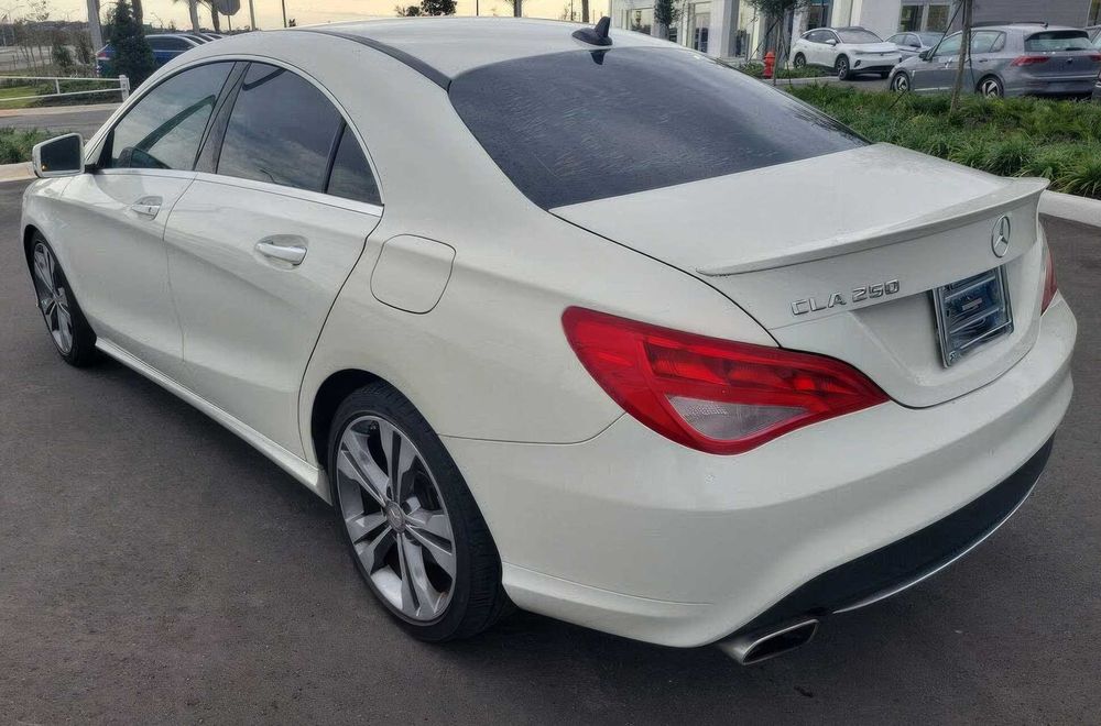 Mercedes-Benz CLA 250      2016