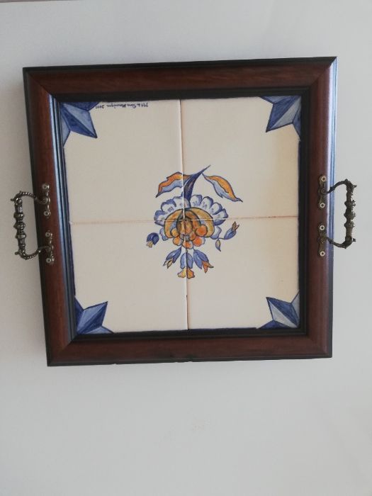 Vários artigos em azulejo (desde 12,5€)