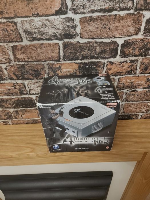 Nintendo gamecube resident evil limited edition