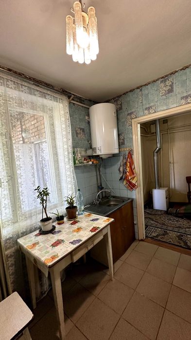 ID:39750 Продаж будинку в тихому місці серед МІСТА !!!