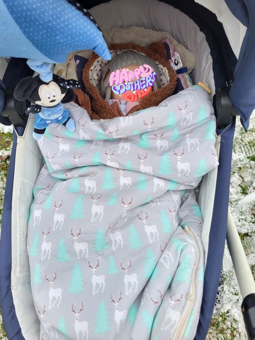 Śpiworek do wózka samiboo.