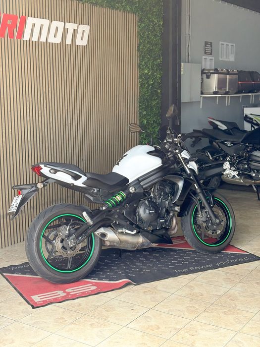 Kawasaki ER6N 2015