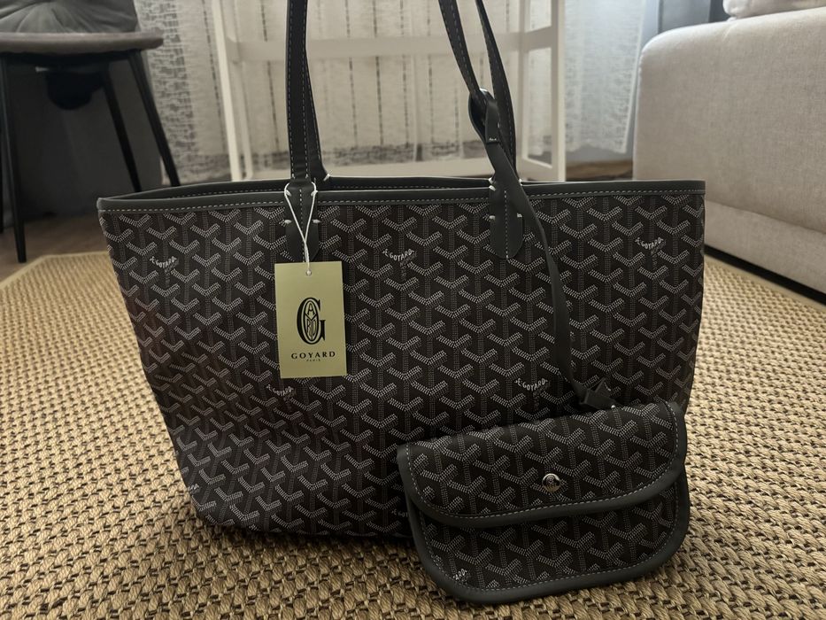 Szara torebka goyard