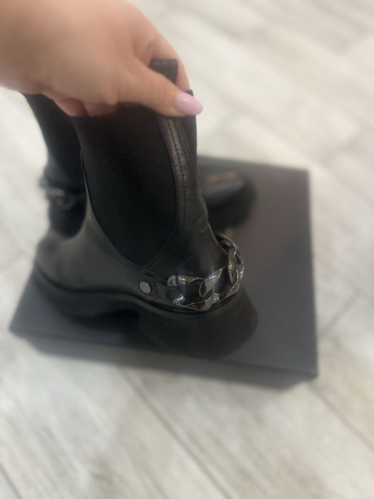 Челсі жіночі шкіра