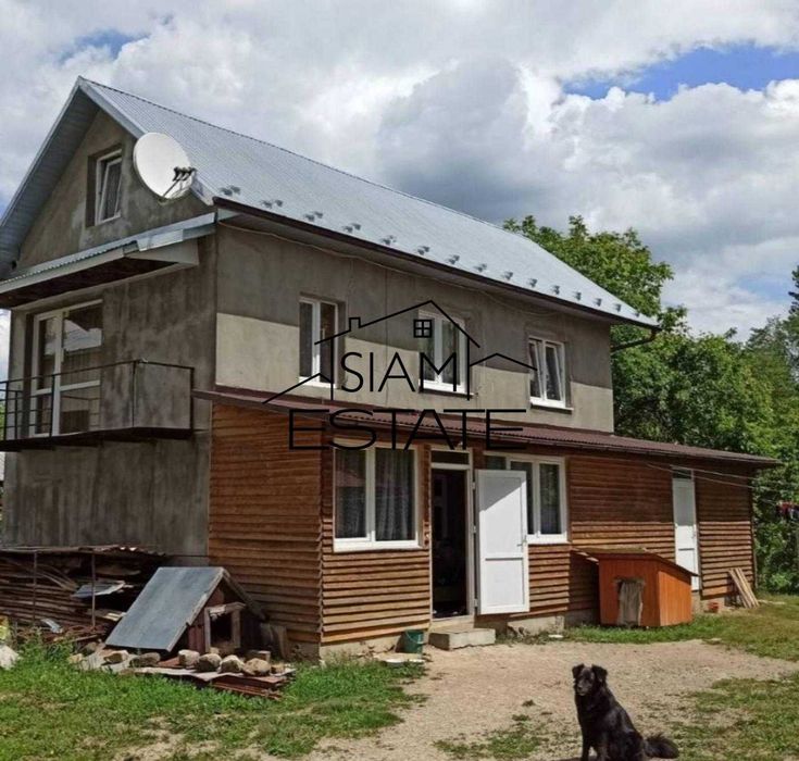 Продається малий житловий будинок з новим недобудованим будинком