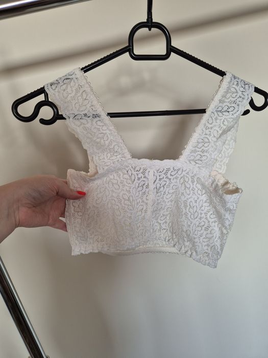 Koronkowa braletka ecru 38 M biały top bieliźniany