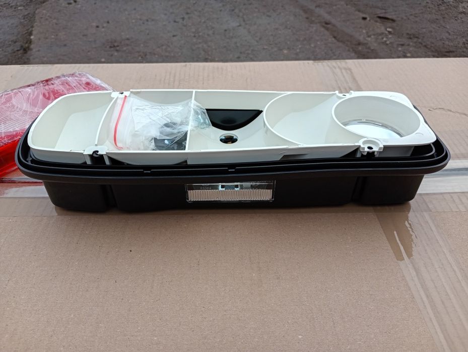 Lampa tylna RENAULT Master Maxity Mascott Midlum