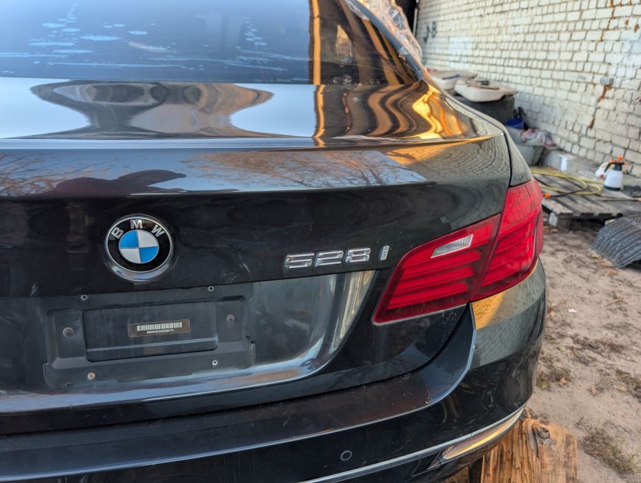 Кришка багажника bmw f10 кришка багажника бмв ф10 колір 668