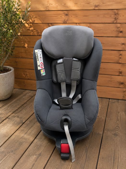 Fotelik obrotowy Britax Romer Dualfix M I-size