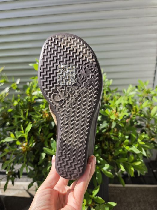 Skechers fantastyczne klapki sandaly 39