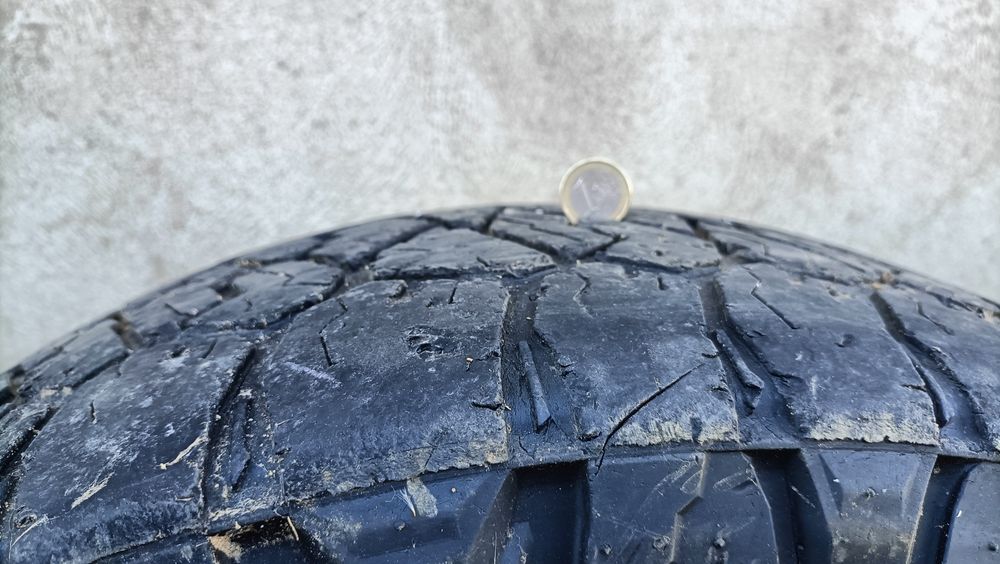 4 pneus Maxxis RAZR