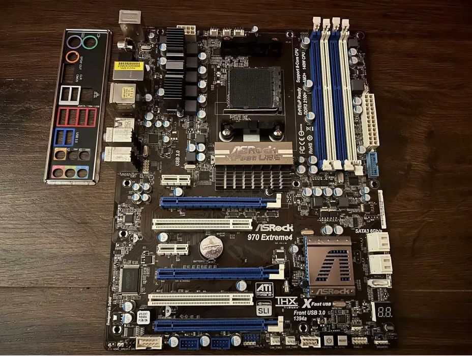 TopGaming ASRock 970 Extreme 4 AM3+ (3 PCI)