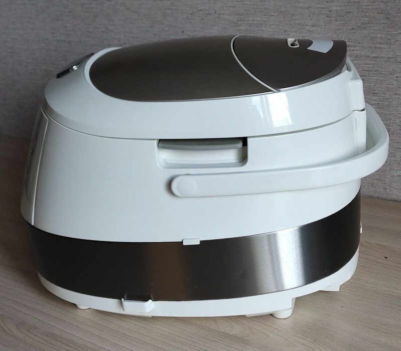 Мультиварка Б/В Philips HD 4731/03