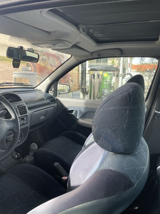 Renault Clio 1.6 - 140 000 km