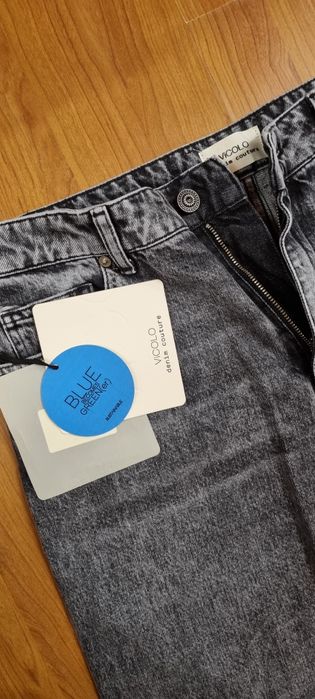 Джинсы женские Италия VICOLO