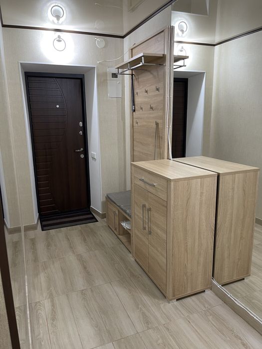 Подобова Погодинна оренда Шикарная VIP двухкомнатная студия 95 квартал