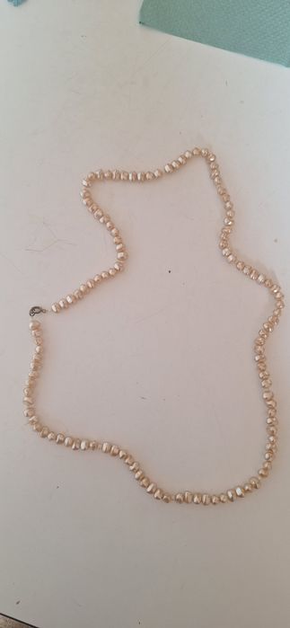 Бусы из розового жемчуга