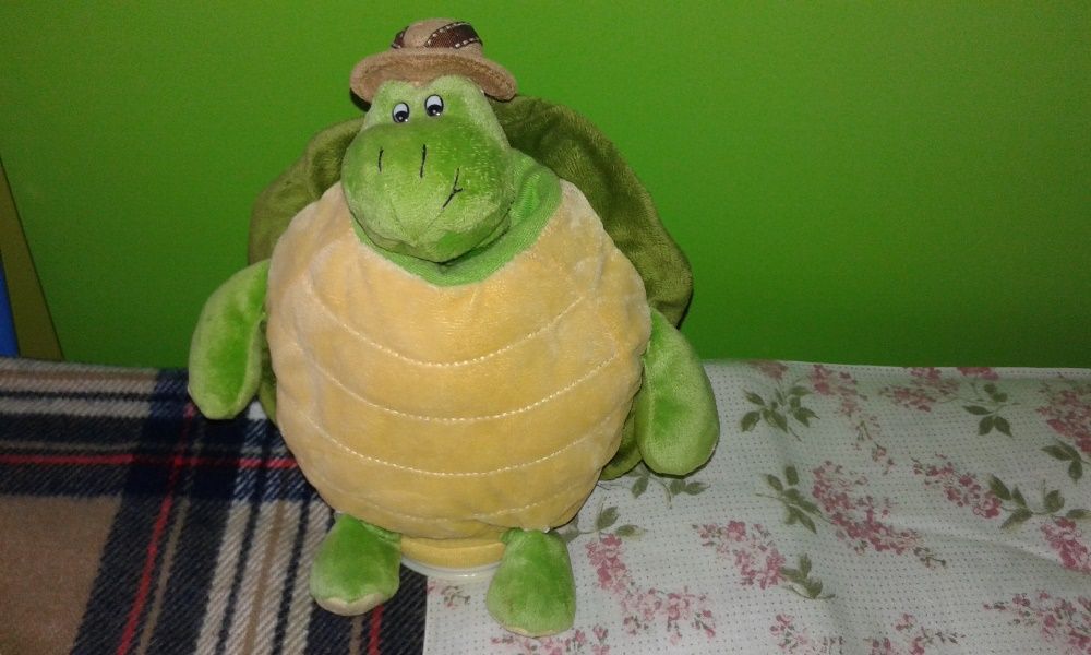 Peluche Tartaruga - Anda e faz Música