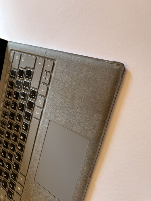 Microsoft Surface Laptop | Core i7, Bateria NOVA, Ecrã TÁTIL