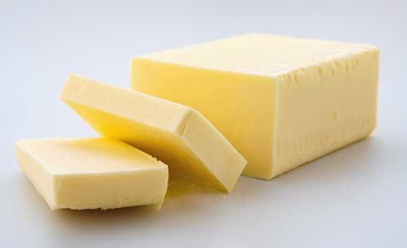 Masło Extra 82% – Blokach (25 kg)