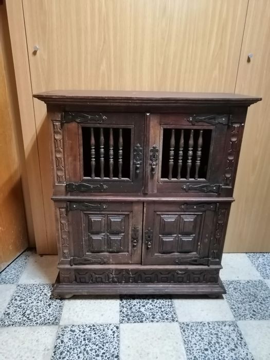 Móvel Madeira Antigo