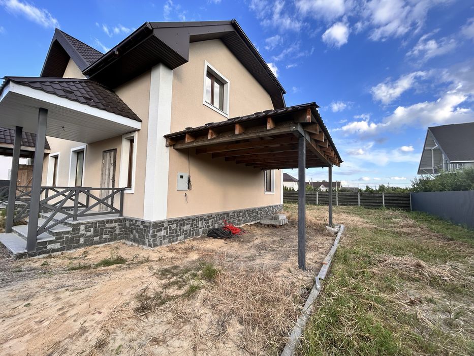 Продаж дуплексу (будинок на 2-х) з власним двором р-н вулиці Саєнко
