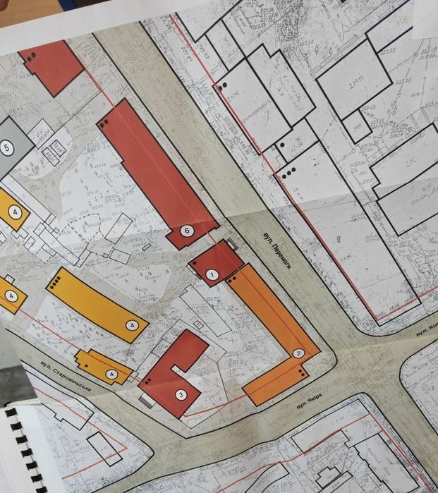 Окреме приміщення в центрі міста