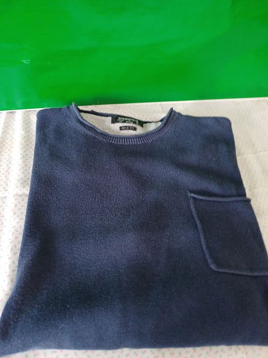 Camisola de marca 2 euros.