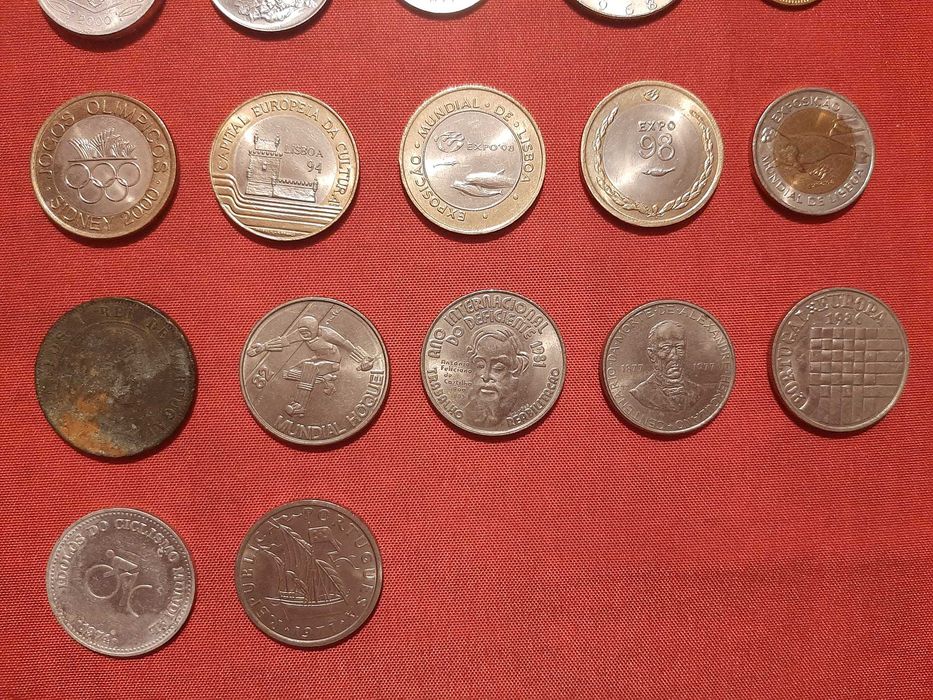 Moedas antigas (vários países)