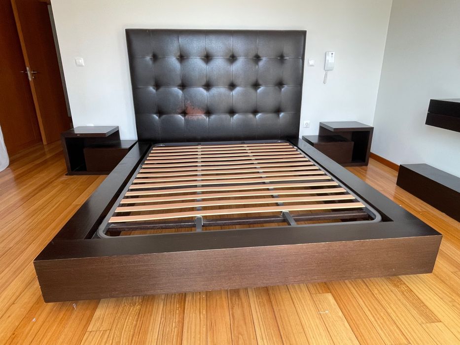 QUARTO CASAL WENGUE