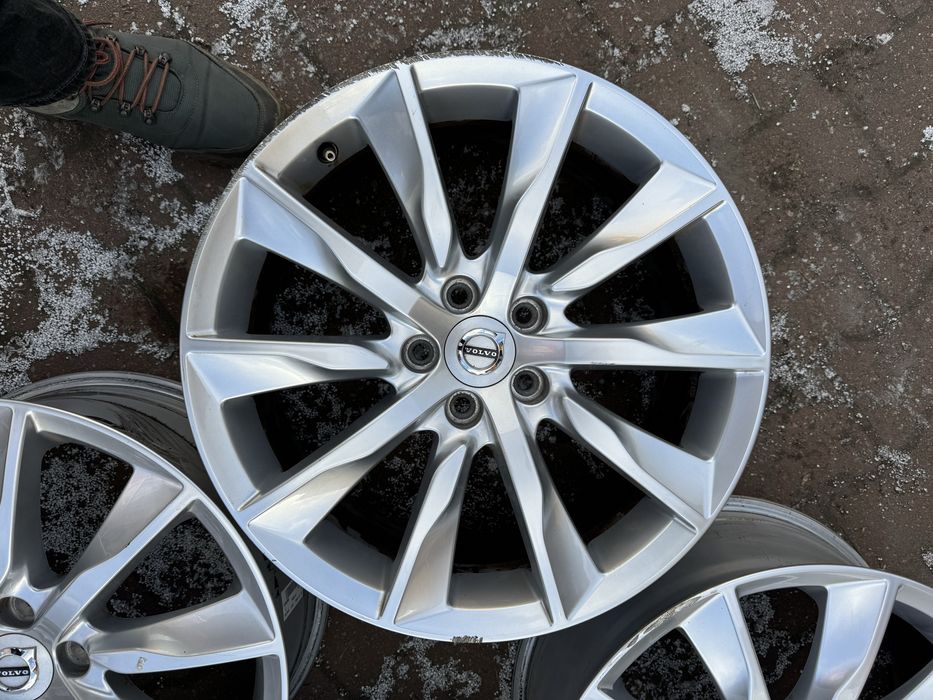 Felgi 18 cali Volvo S90 V90 oryginał