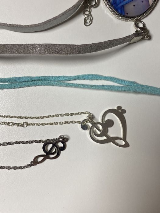 Colares e choker diversos
