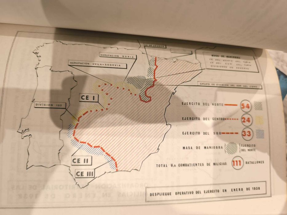 Livro "LAS MILICIAS NACIONALES - 2 TOMOS" de Rafael Casas de la Vega
