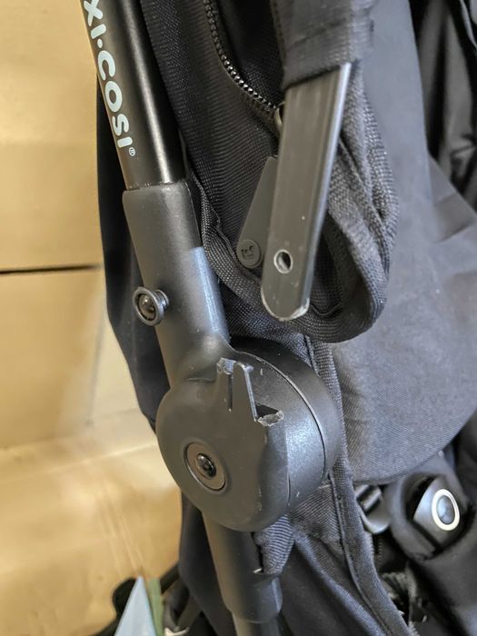 WÓZEK SPACEROWY MAXI COSI LARA 2 ultra compact do samolotu Black Nowy