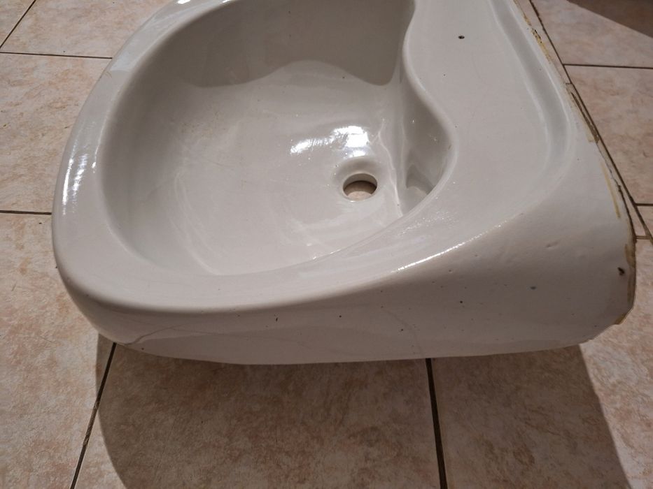 Умивальник (52 см×45 см)