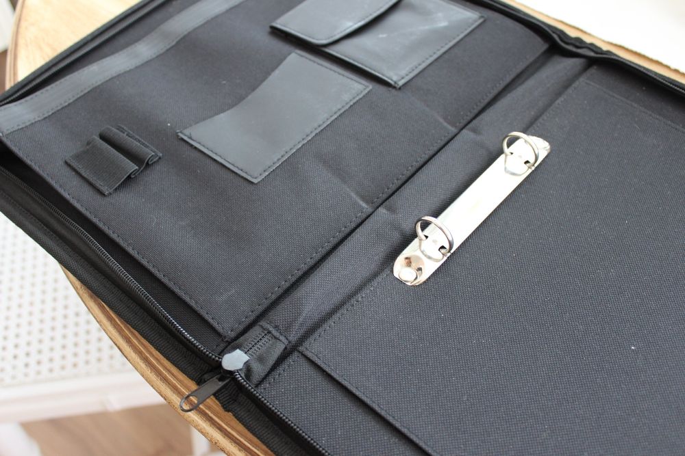 Porta documentos, vários compartimentos, como novo