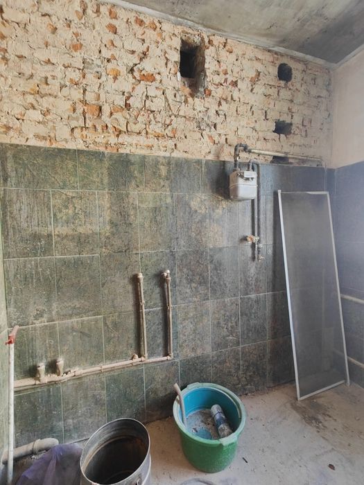 Продам 3 комнатная квартира Залютино. Рынок