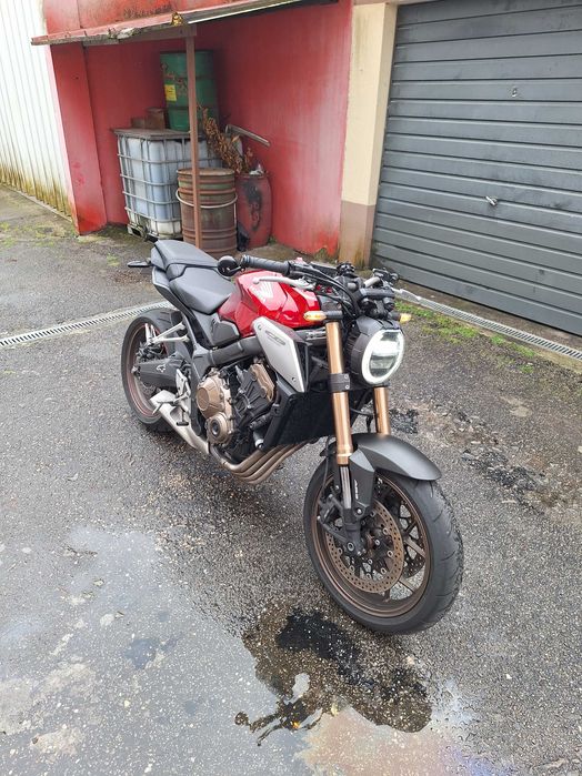 Honda Cb650R  09/2020 como nova
