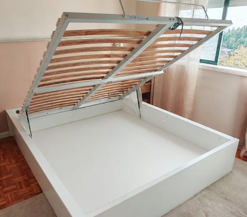 Cama Sommier para colchão 160x200