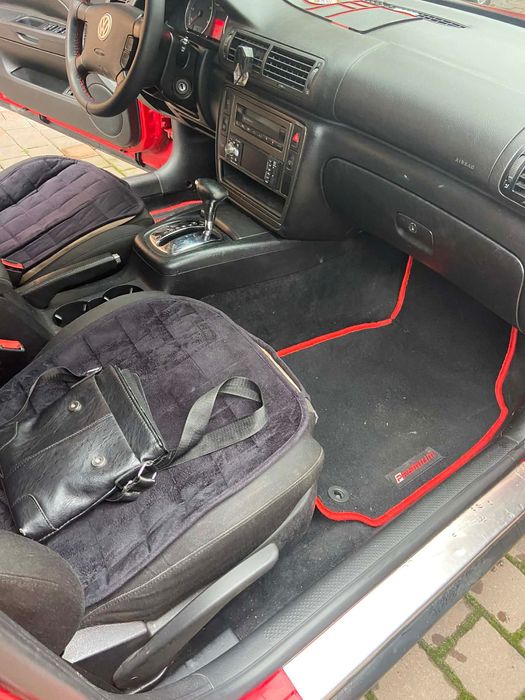 Пасат б5+ 2001 рік