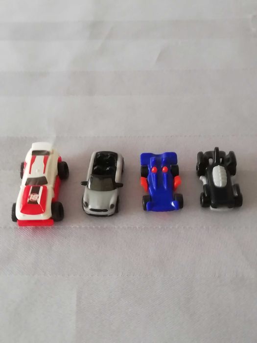 Mini carros de brincar