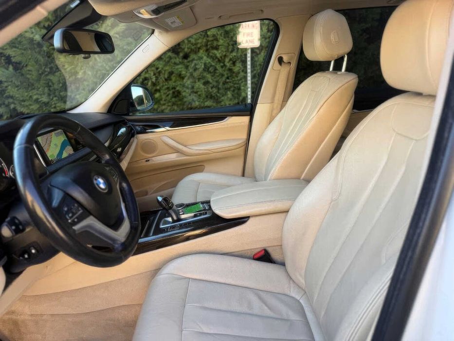 BMW X5 xDrive35d      2013