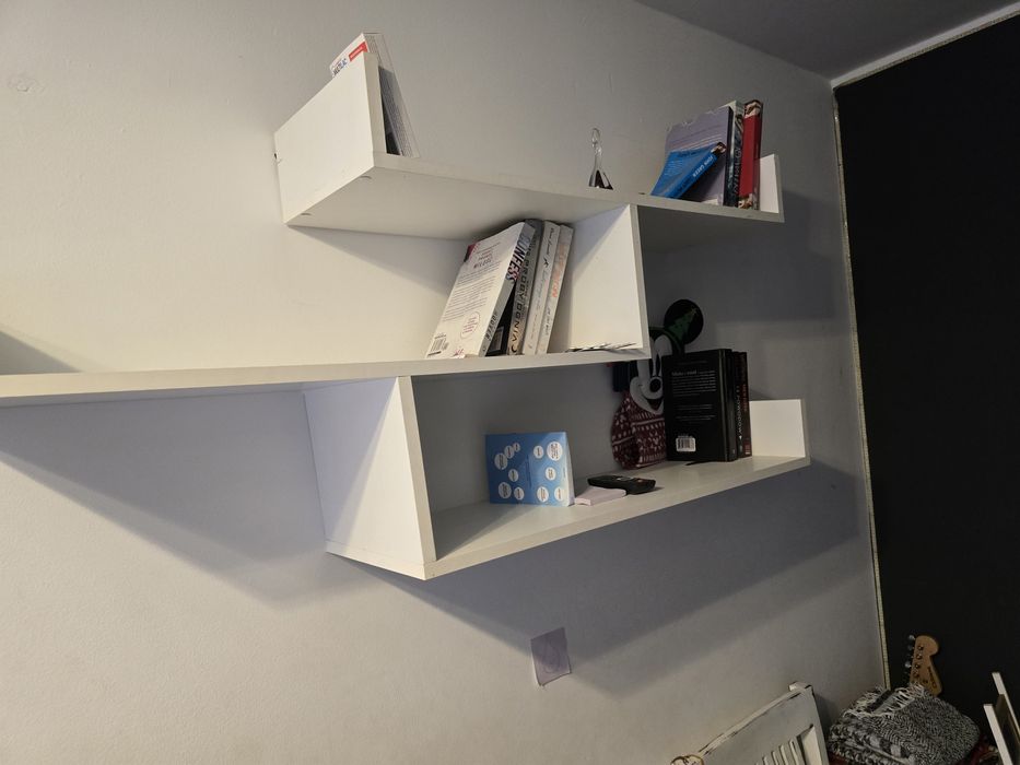 Półka scienna biała