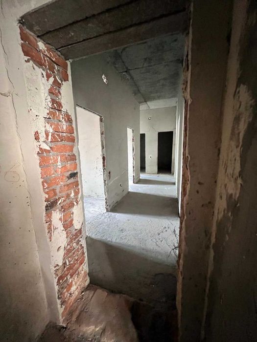 Продаж 3 кімнатної квартири по вулиці Шевченка (Рясне 1)