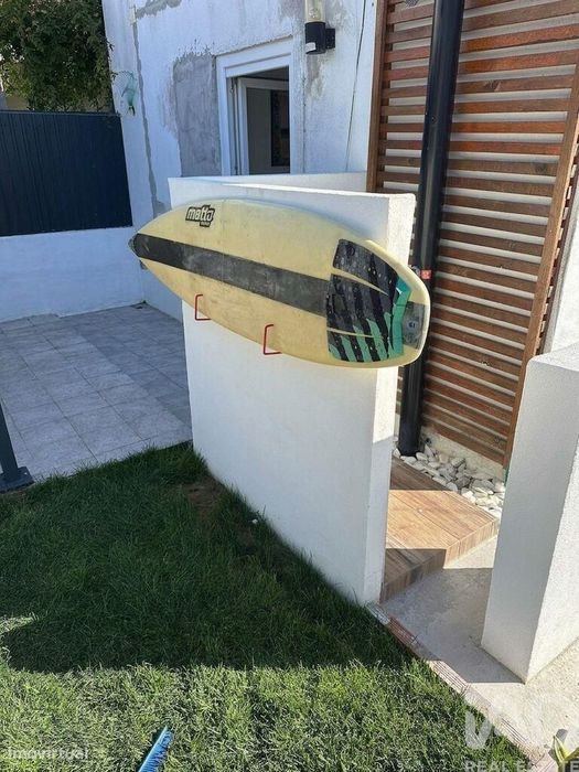 Casa / Villa T1 em Charneca de Caparica e Sobreda