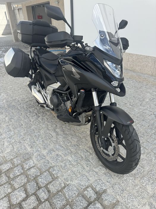 Honda NC750X 2024 (caixa manual) - 1 dono, garantia Honda até 2029