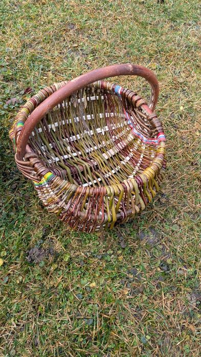 Koszyk wiklinowy