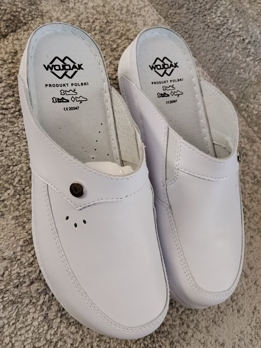 Buty klapki medyczne